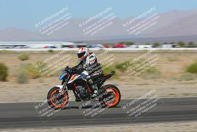 media/Nov-06-2023-Moto Forza (Mon) [[ce023d0744]]/3-Intermediate Group/Session 2 (Turn 14 Exit)/